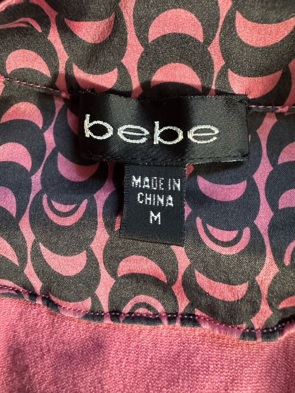 Y2K Bebe Geometric Silk Sweater Top Pink Office Siren Preppy Medium GUC - Picture 5 of 8